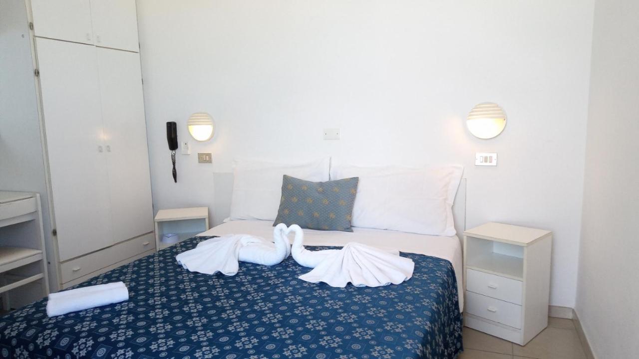 Hotel Marina Gatteo a Mare Exterior photo